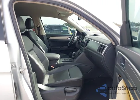 2018 Volkswagen Atlas 3.6L V6 Se из США, поврежденный, VIN 1V2KR2CA7JC546436